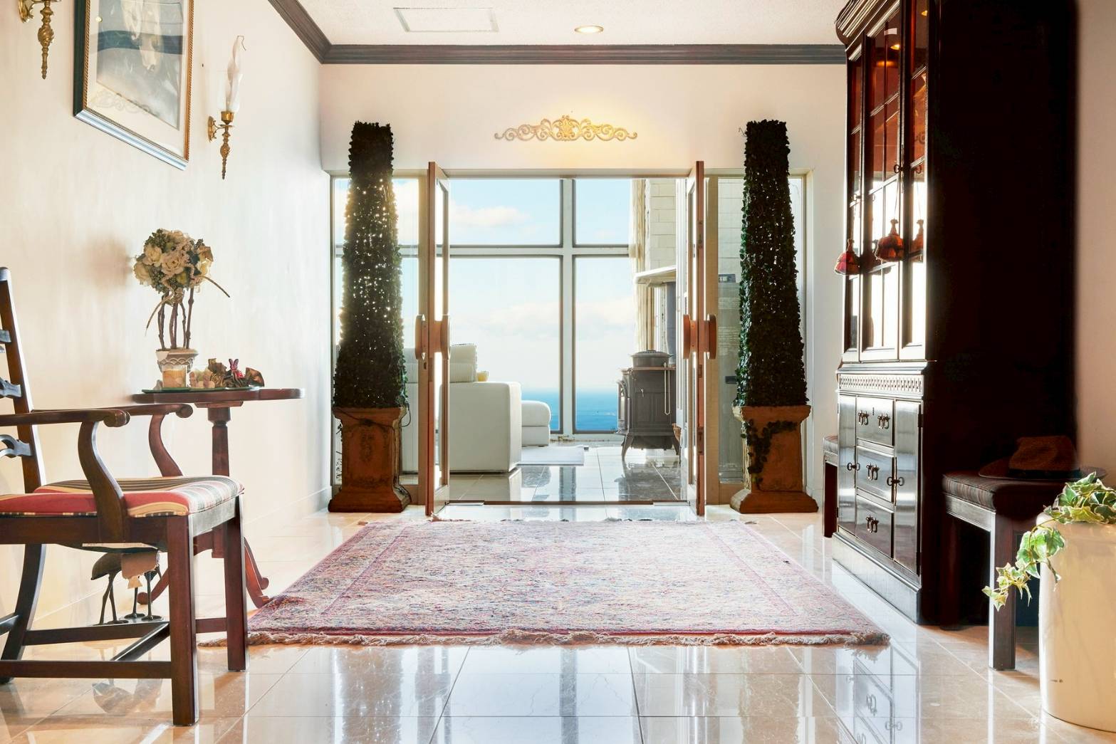 The entrance — where stillness begins